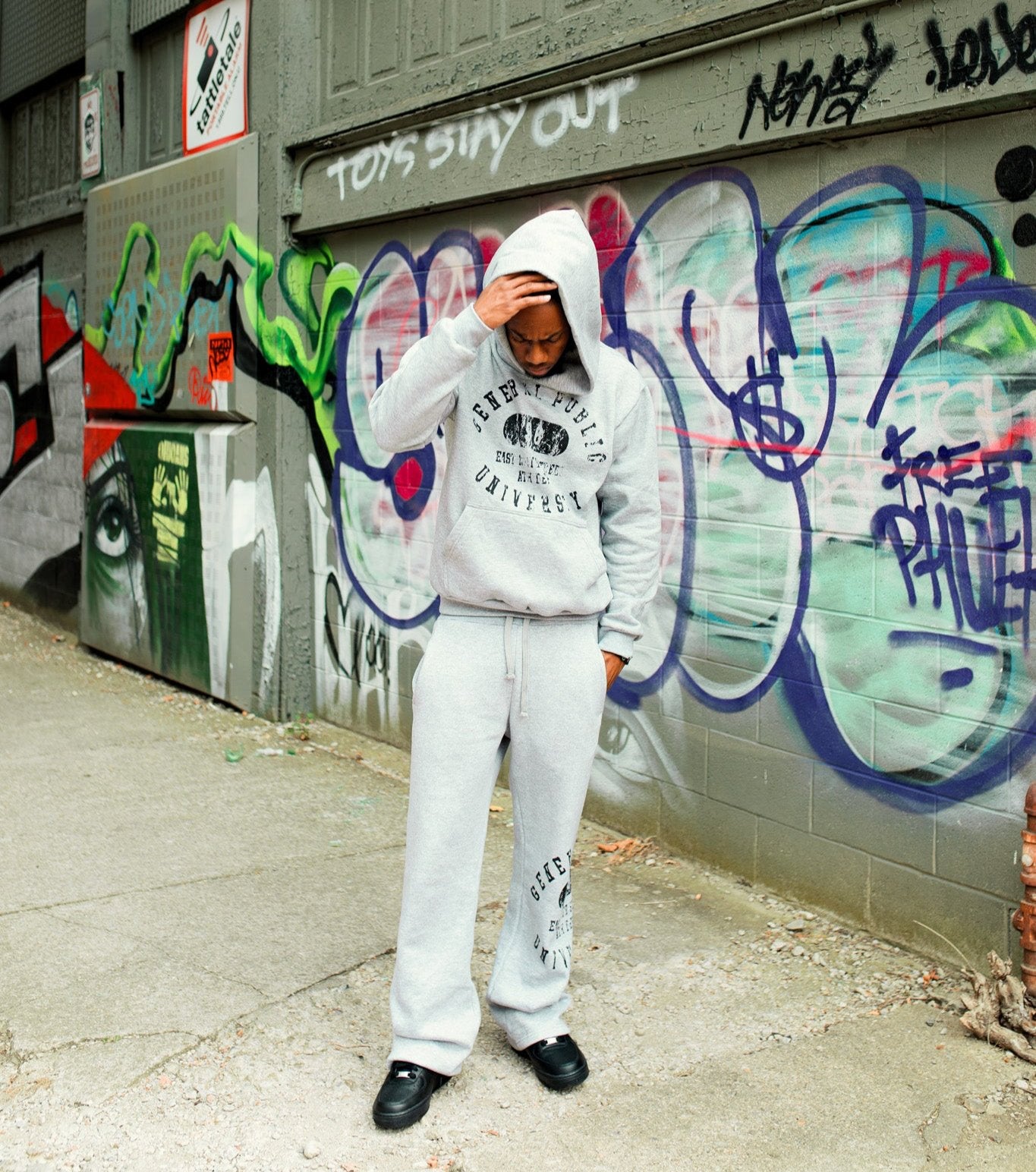 UNIVERSITY PULLOVER “GREY”