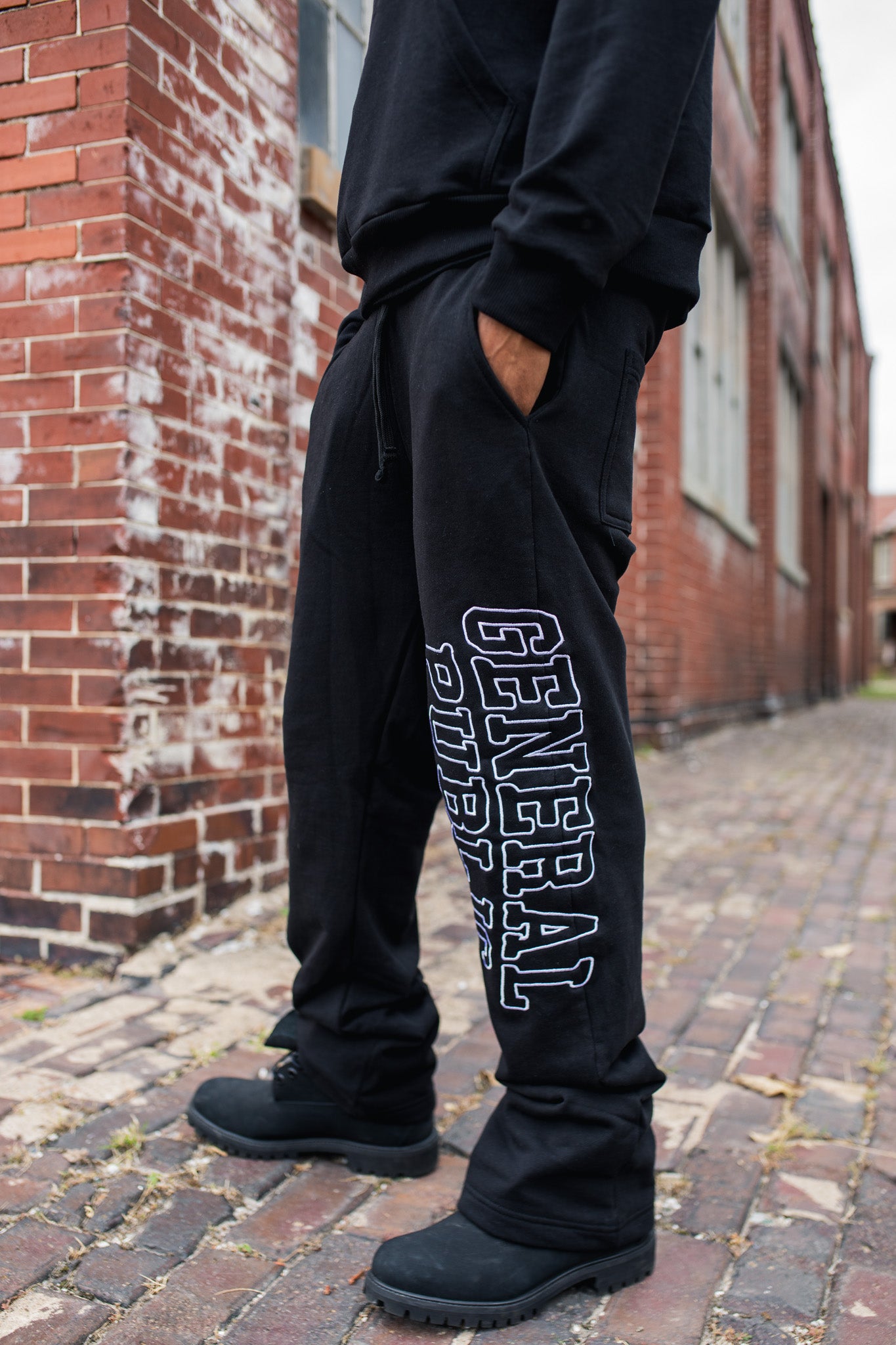 UNIFORM SWEATPANTS 5 “BLACK”