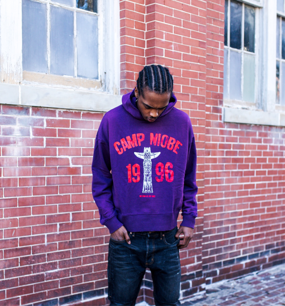 Camp Niobe Pullover