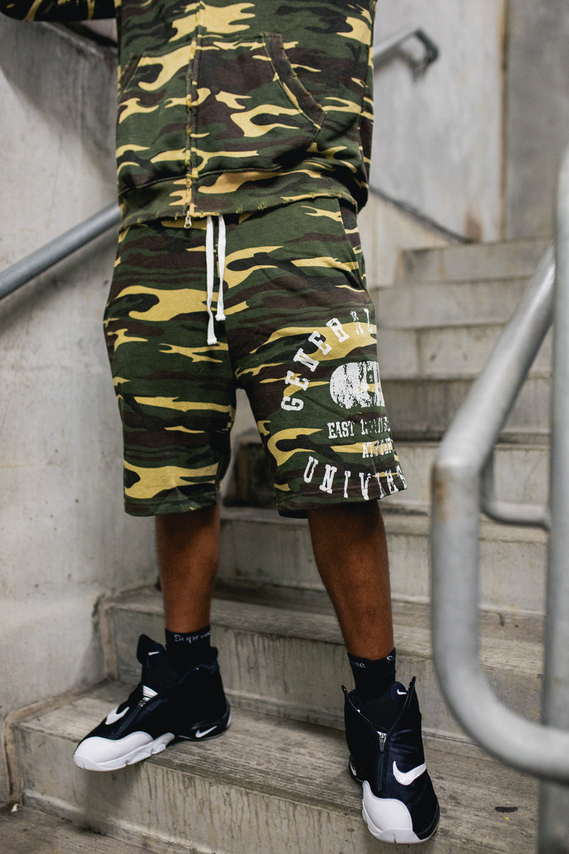 UNIVERSITY SHORTS “CAMO”