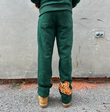 Load image into Gallery viewer, Graffiti Sweatpants “ Green “
