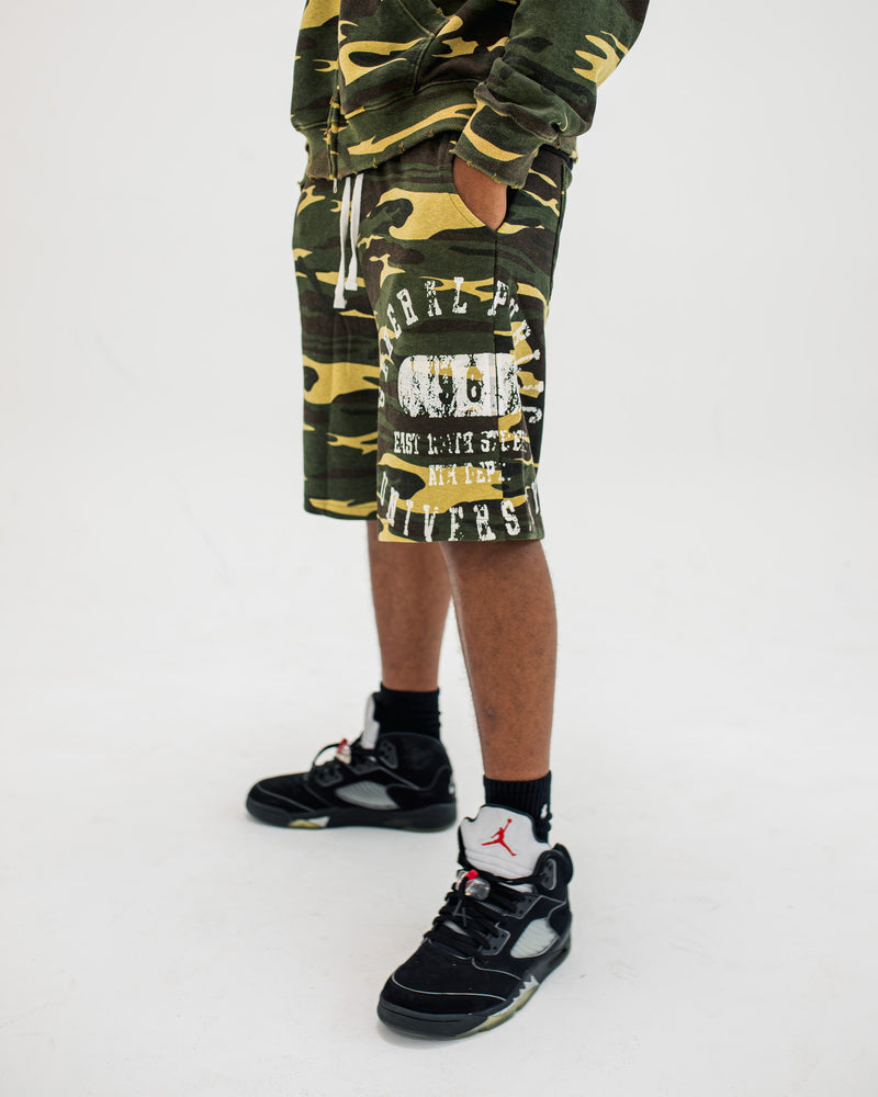 UNIVERSITY SHORTS “CAMO”